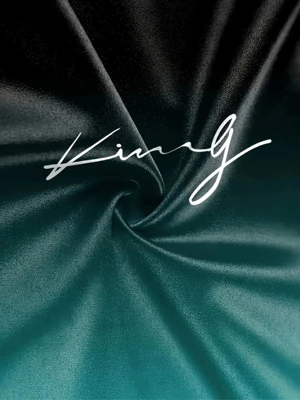 Gradient "King" Printed Tee